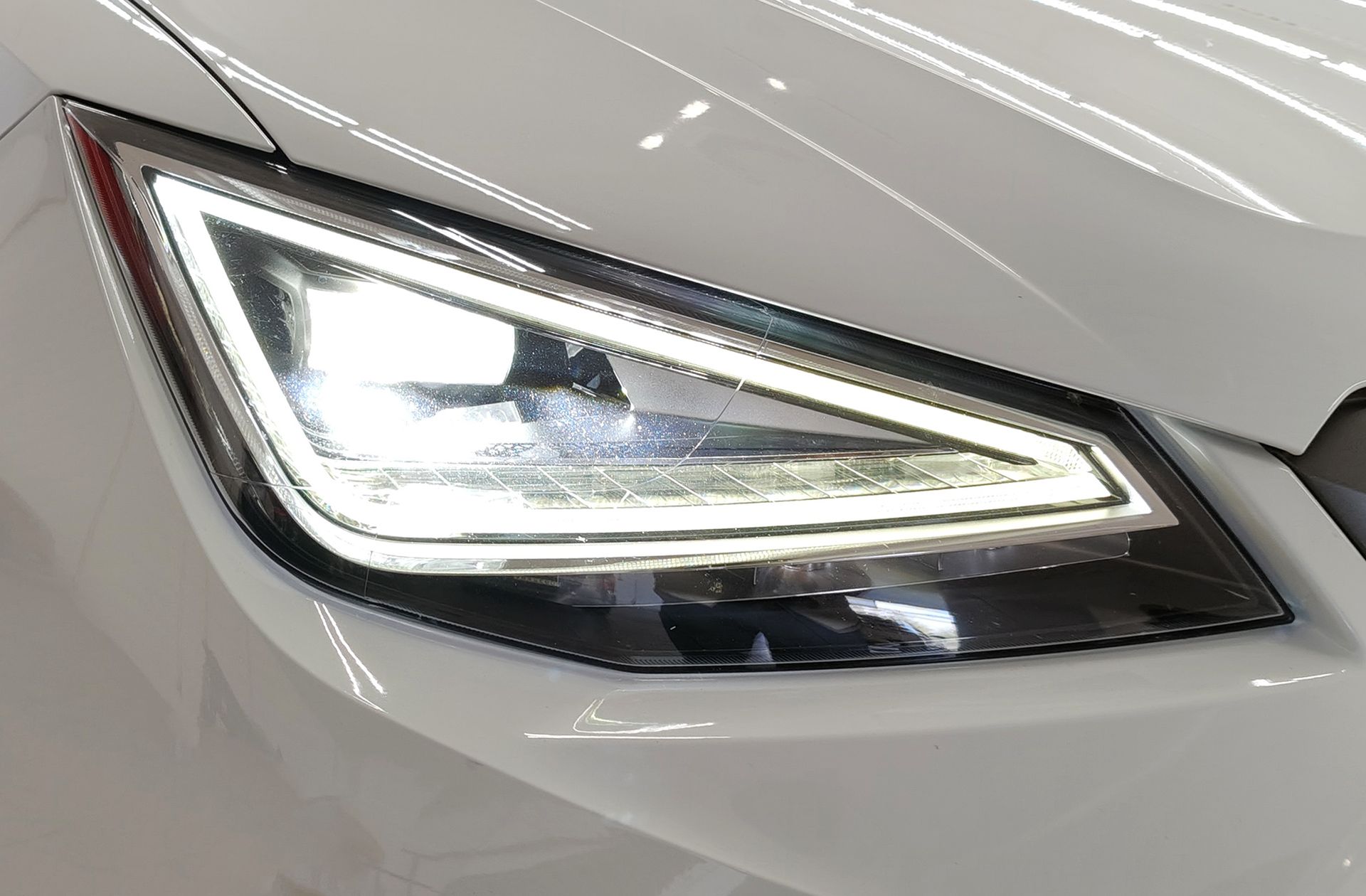 SEAT Arona 1.5 TSI FR XL DSG - foto 20