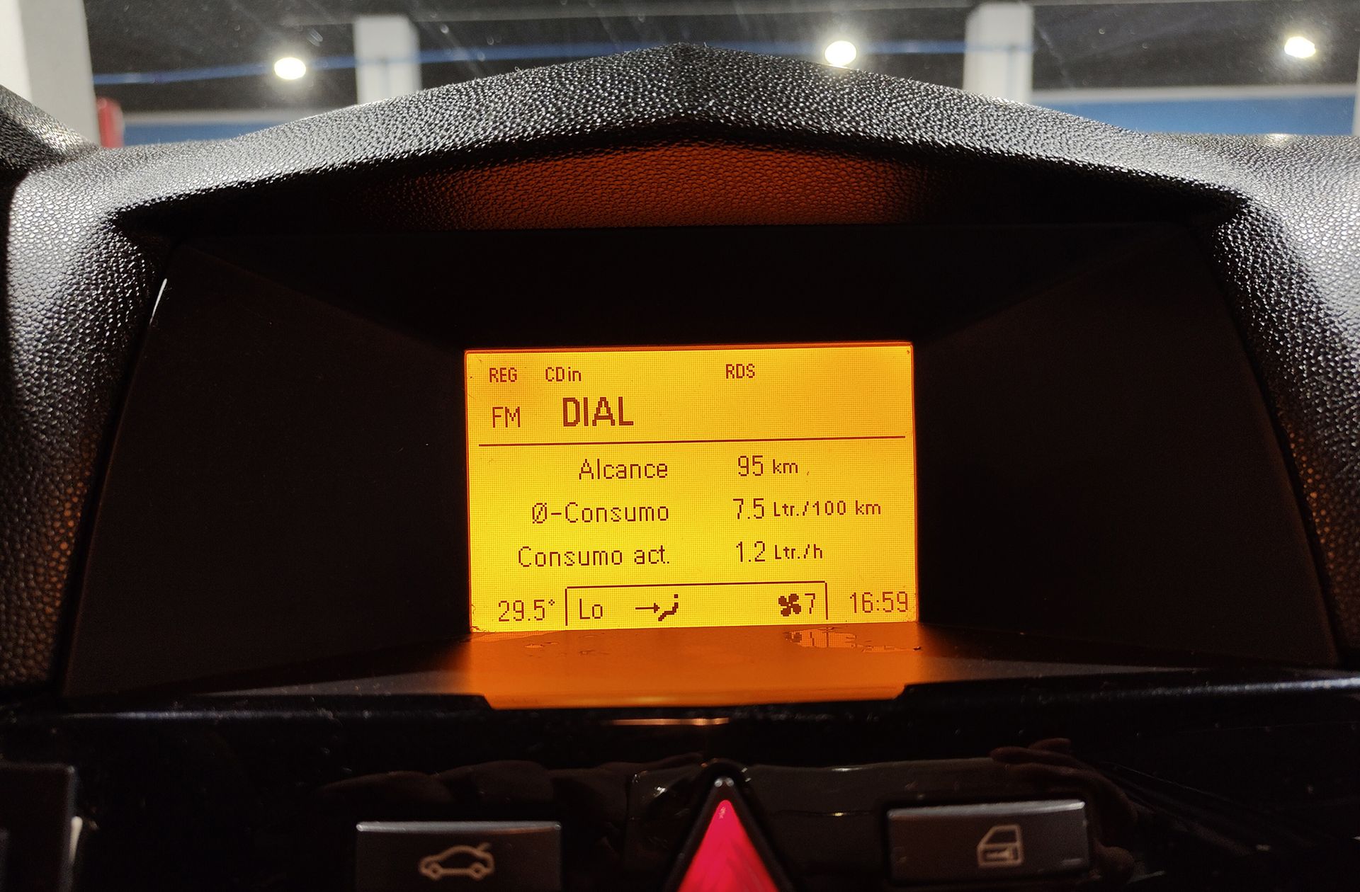 Opel Astra 1.7CDTi Edition - foto 25