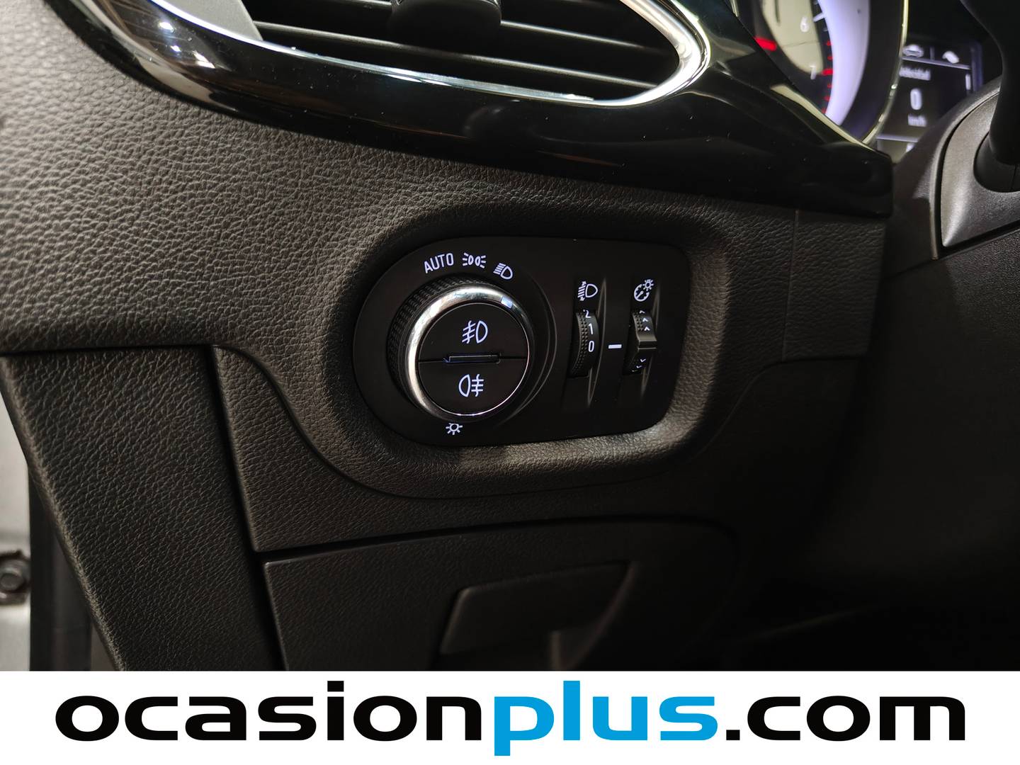Opel Astra Opel Astra Sports Tourer 1.4T SHT S/S Business Elegance CVT (145 CV) 145cv