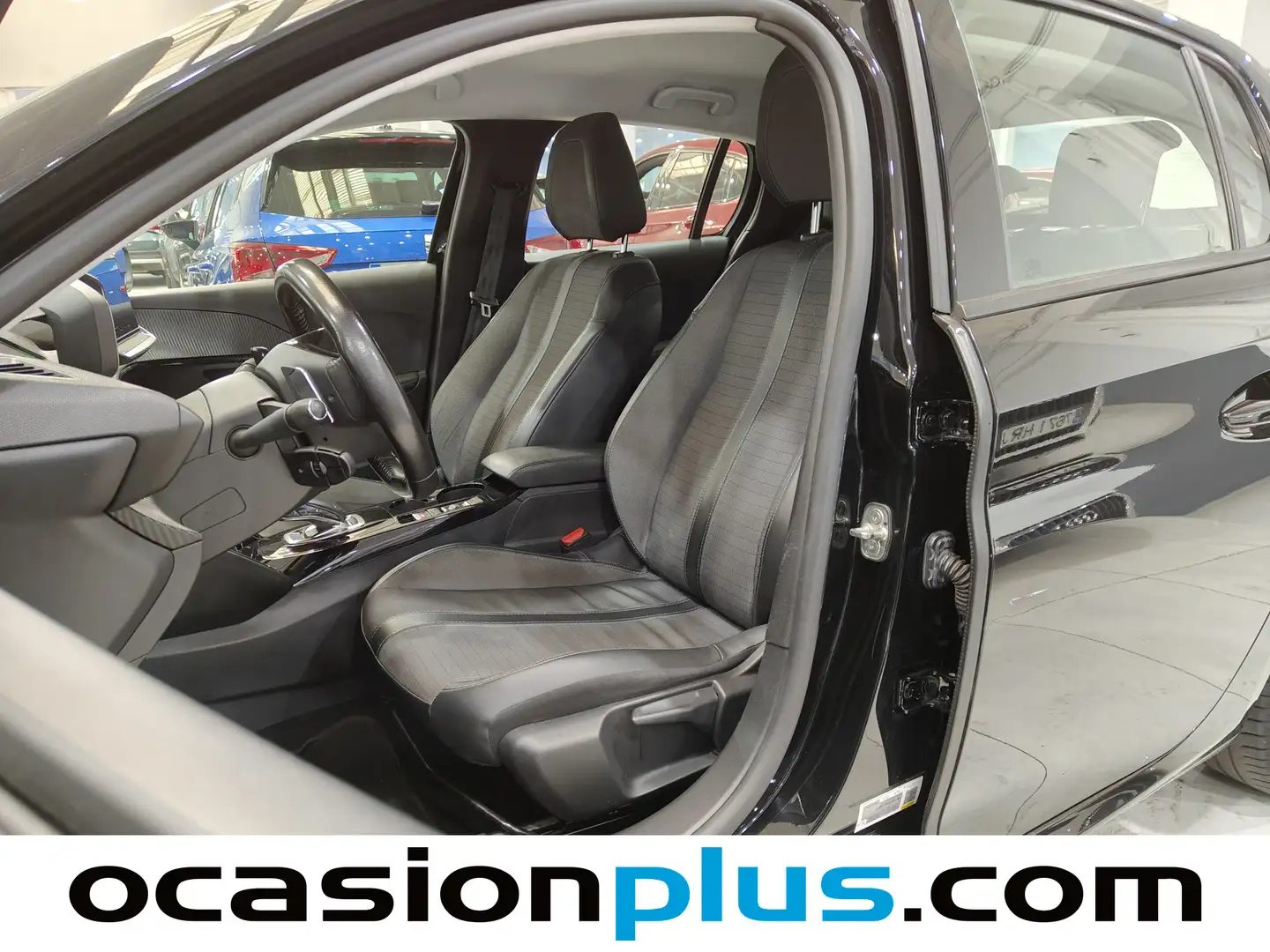 Foto Peugeot 208 Peugeot 208 PureTech 100 Allure EAT8  (100 CV)