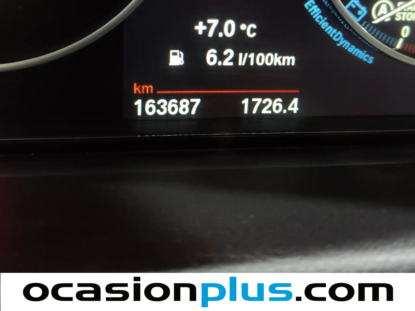 Foto BMW Serie 3 BMW Serie 3 318d Touring  (143 CV)