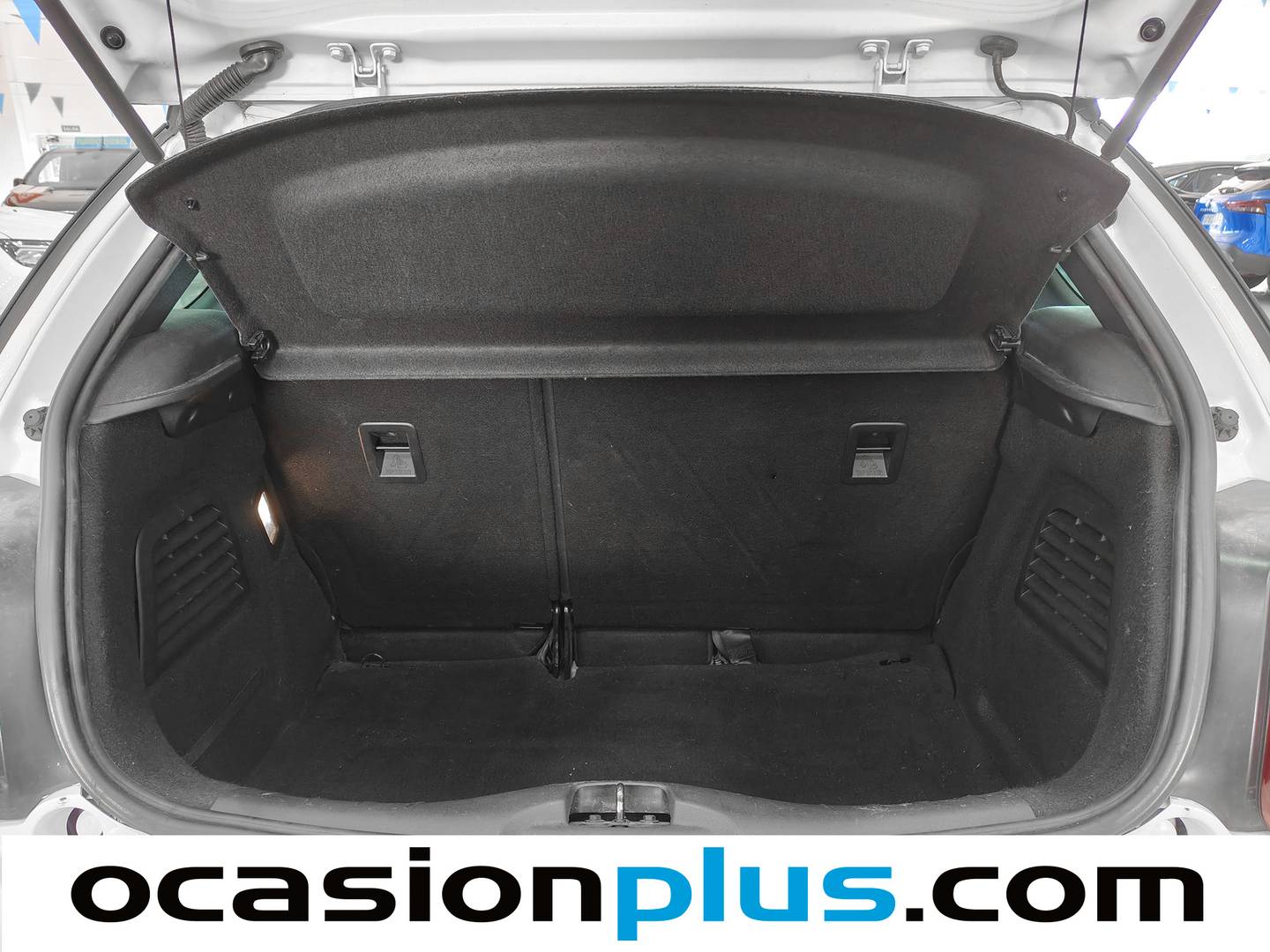 Fotos maletero DS DS 3 DS DS3 PureTech 82 Desire (82 CV)