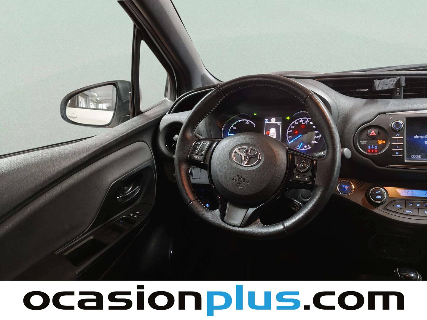 Foto Toyota Yaris Toyota Yaris 100H Feel Limited Edition (100 CV)