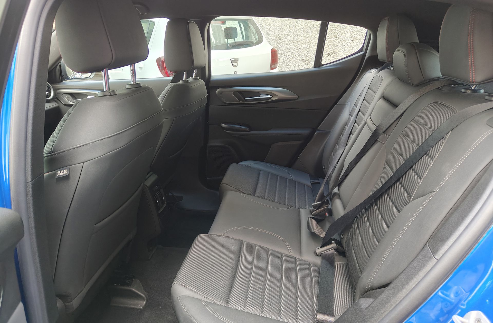 Alfa Romeo Tonale 1.5 MHEV Sprint FWD - foto 15