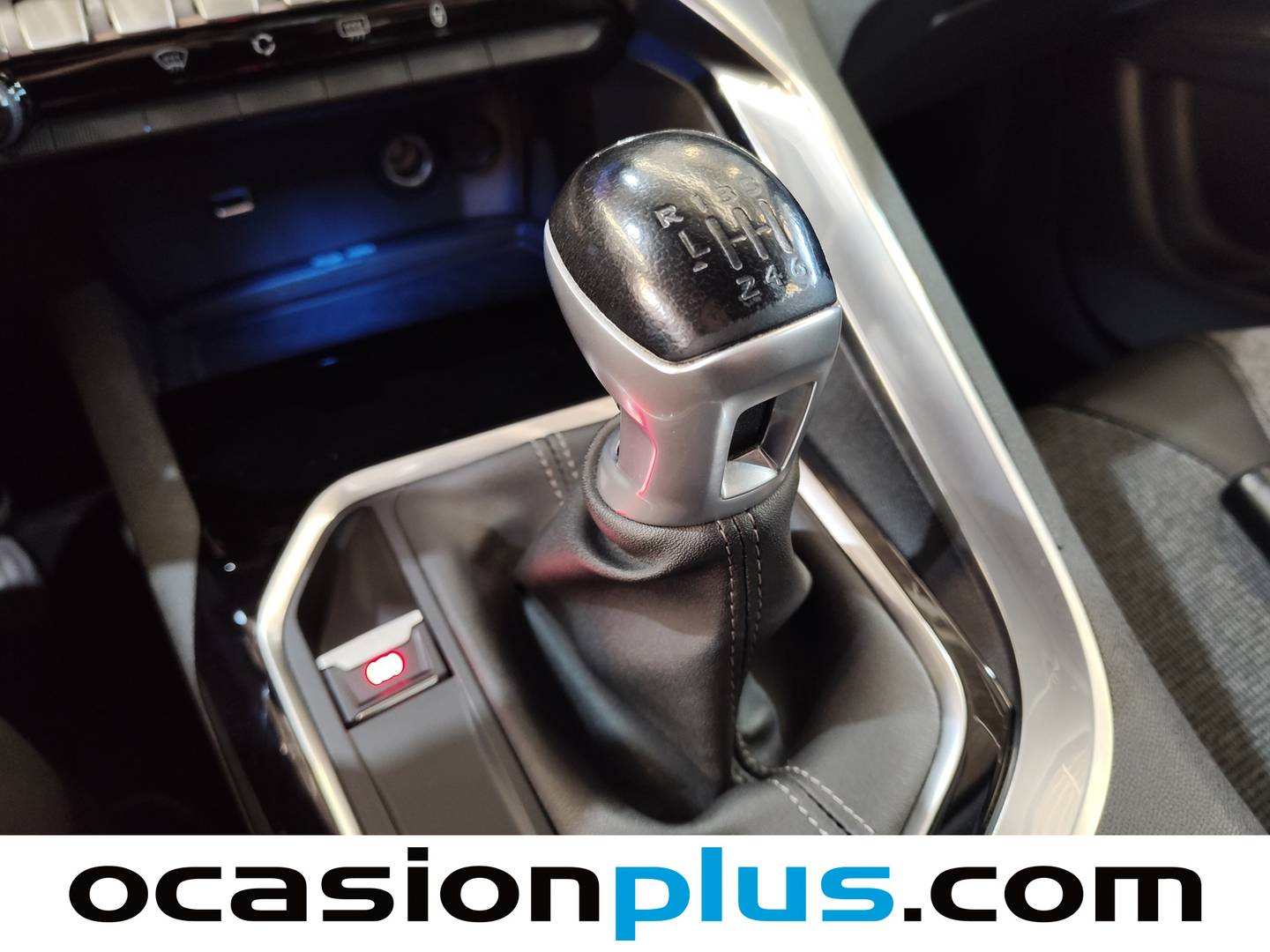 Peugeot 3008 Peugeot 3008 PureTech 130 S&S Allure (130 CV) de segunda mano
