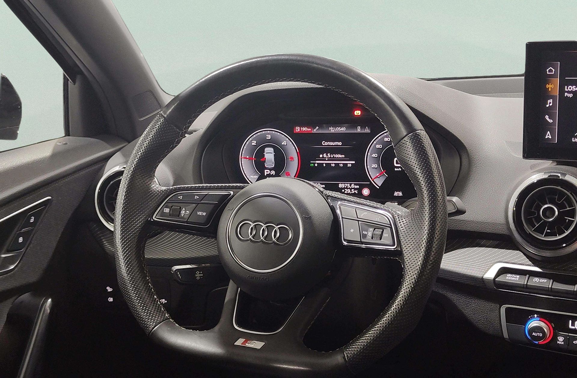 Audi Q2 Adrenalin 35 TDI S tronic Pack S-line - foto 25