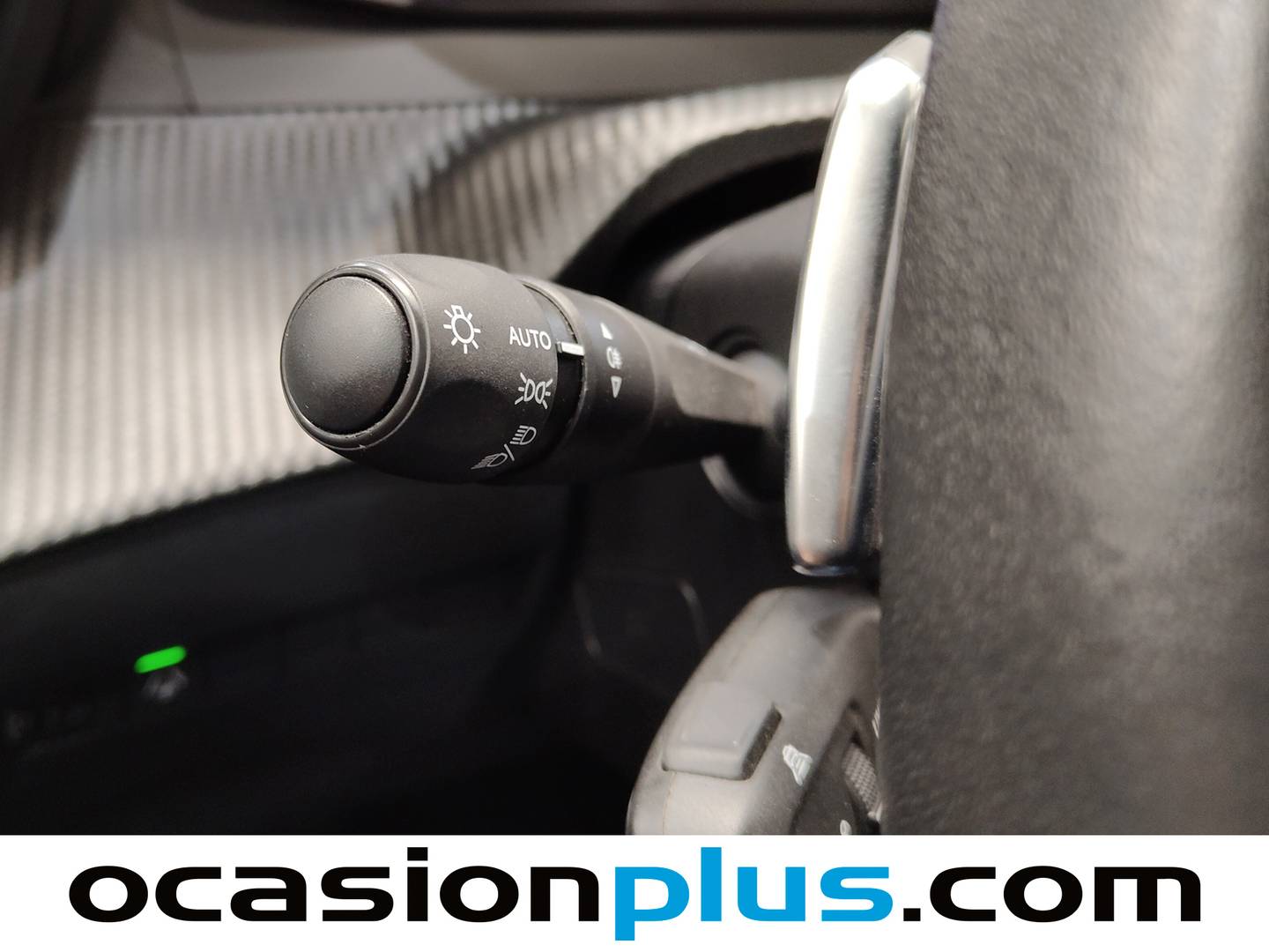 Peugeot 2008 Peugeot 2008 Allure Hybrid eDCS6 (145 CV) de ocasión