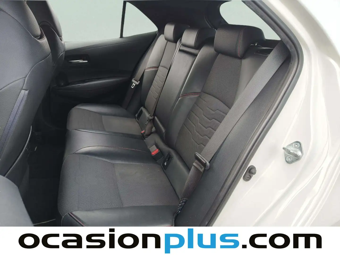 Foto Toyota Corolla Toyota Corolla 180H Advance E-CVT (180 CV)