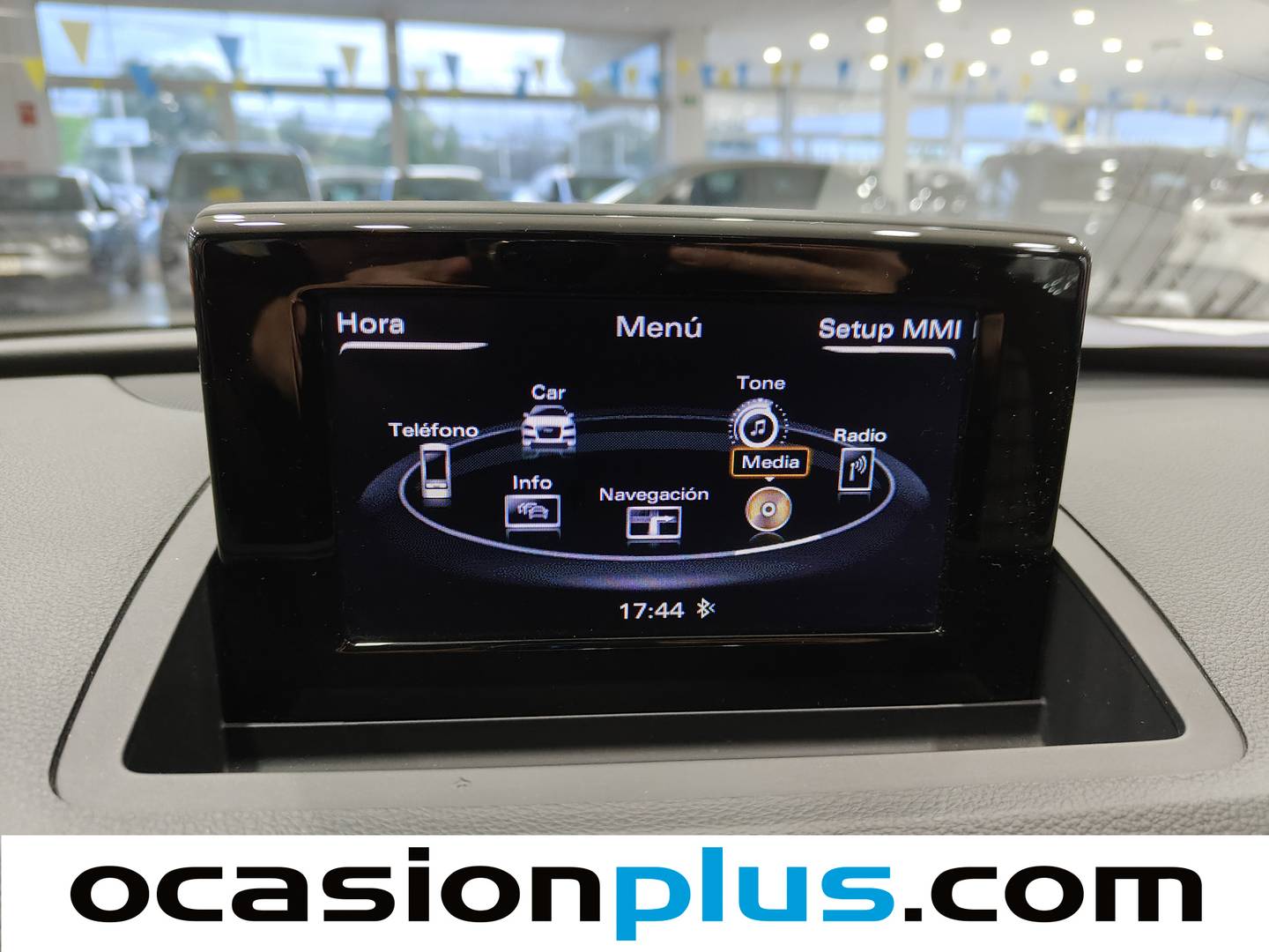 Foto Audi Q3 Audi Q3 sport edition 1.4 TFSI CoD 110 kW (150 CV)