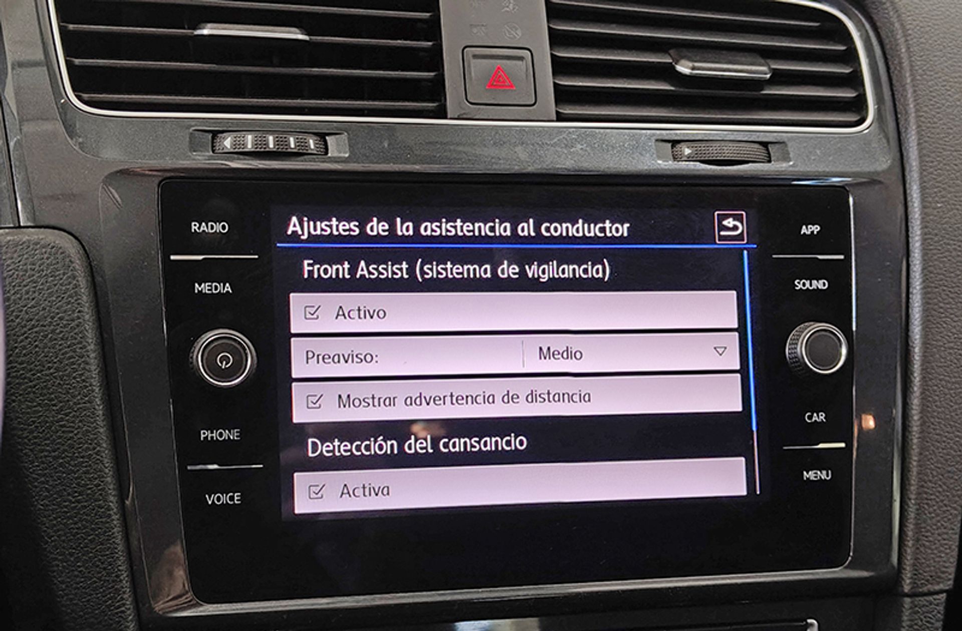 Volkswagen Golf Business 1.0 TSI - foto 11