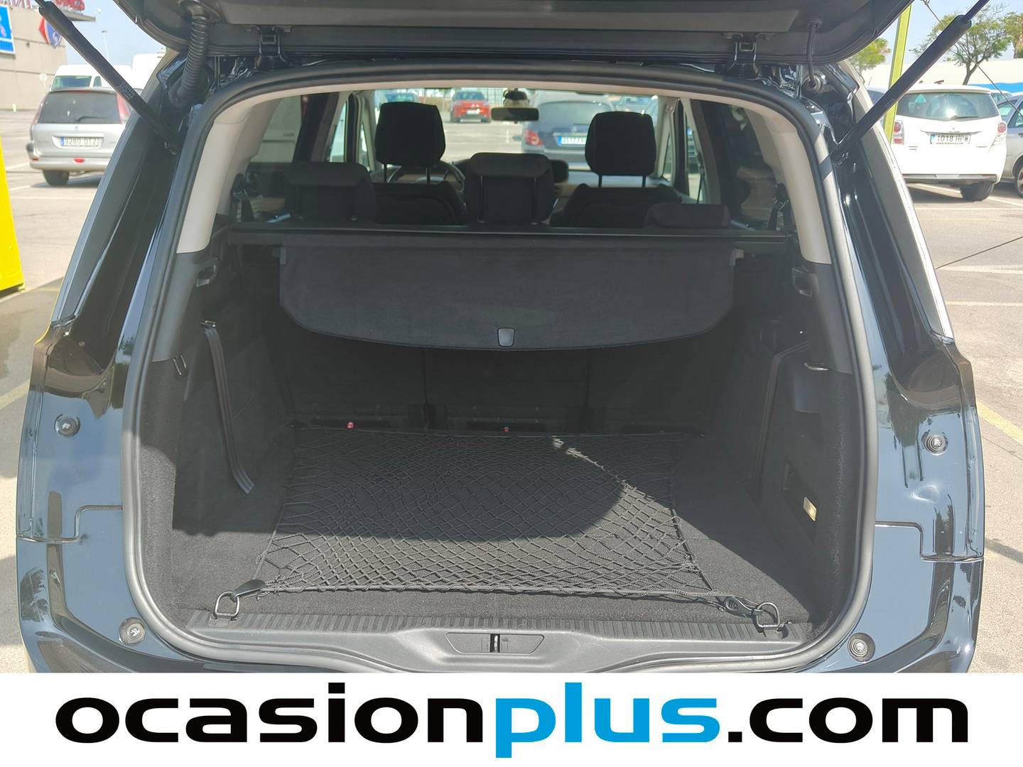 Foto Citroën Grand C4 Picasso Citroën Grand C4 Picasso BlueHDi 120 S&S Seduction (120 CV) 7 Plazas siete plazas