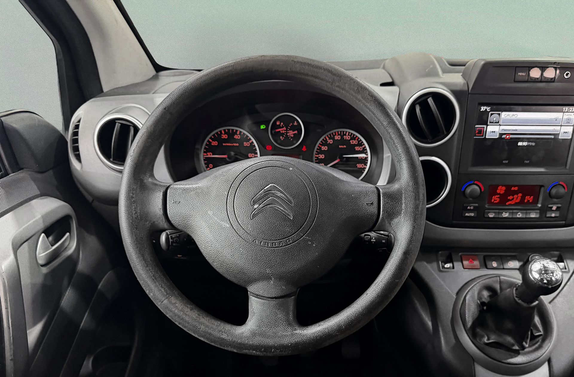 Citroën Berlingo Multispace XTR Plus BlueHDi - foto 19