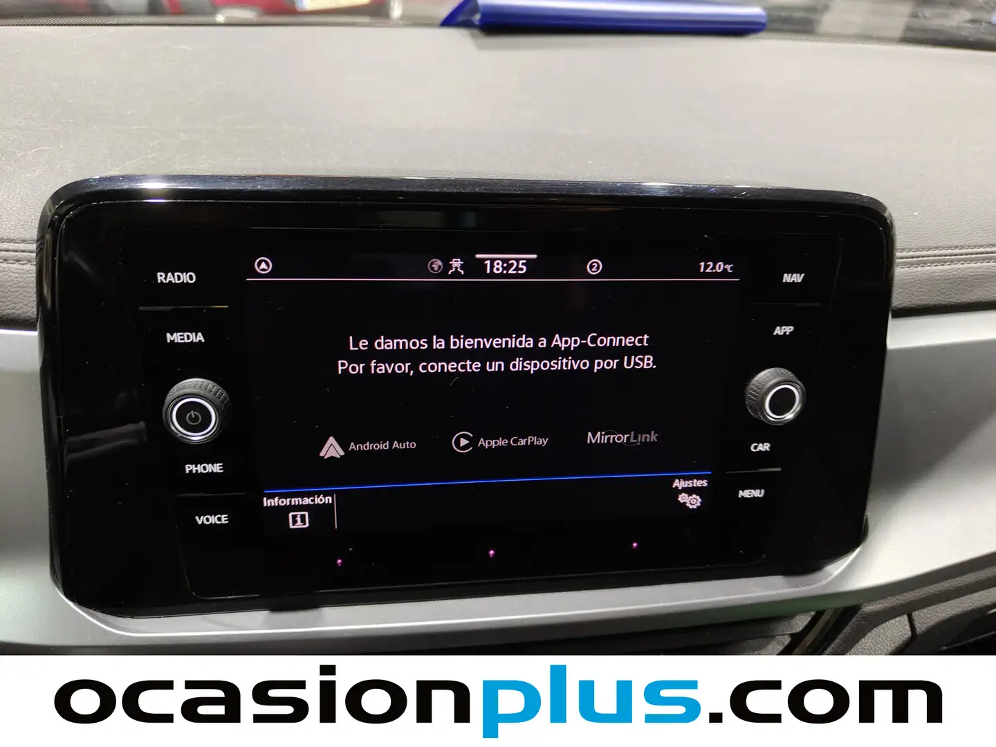 Foto Volkswagen T-Roc Volkswagen T-Roc Life 2.0 TDI (150 CV) DSG