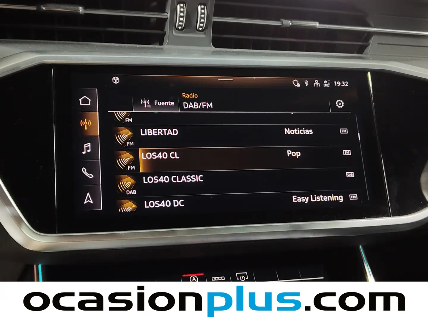 Foto Audi A6 Audi A6 Avant Avant Black line 40 TDI (204 CV) S tronic