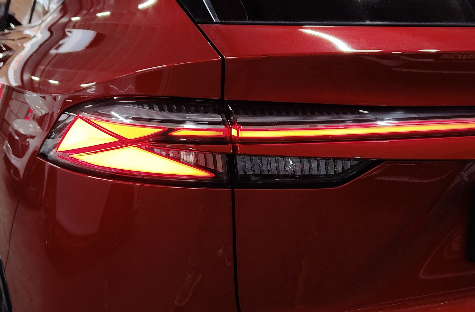 MG HS 1.5T Luxury - foto 24