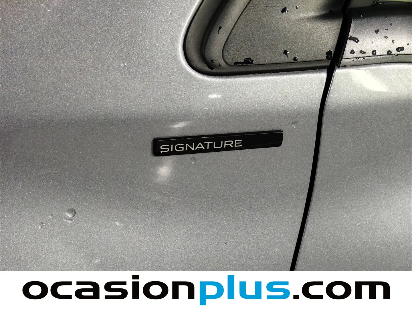 Foto Peugeot 2008 Peugeot 2008 BlueHDi 100 Signature (100 CV)