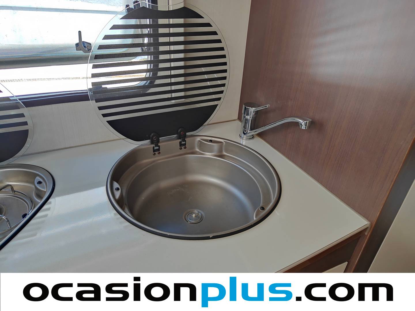 Accesorios del Benimar Sport 310 Benimar Sport 310 2.2D (140 CV) 6 Plazas
