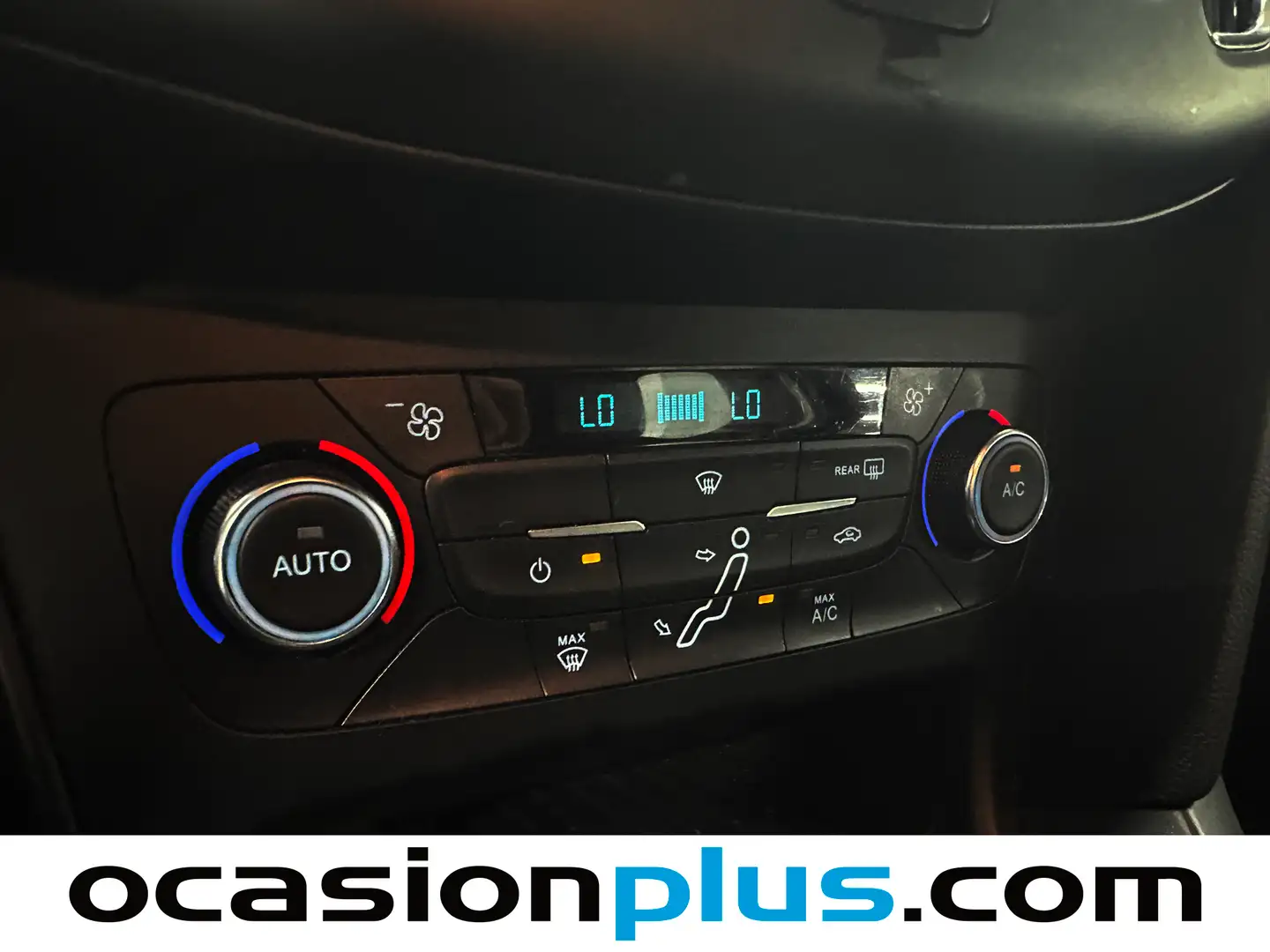 Foto Ford Focus Ford Focus 1.5 TDCI Business (120 CV)