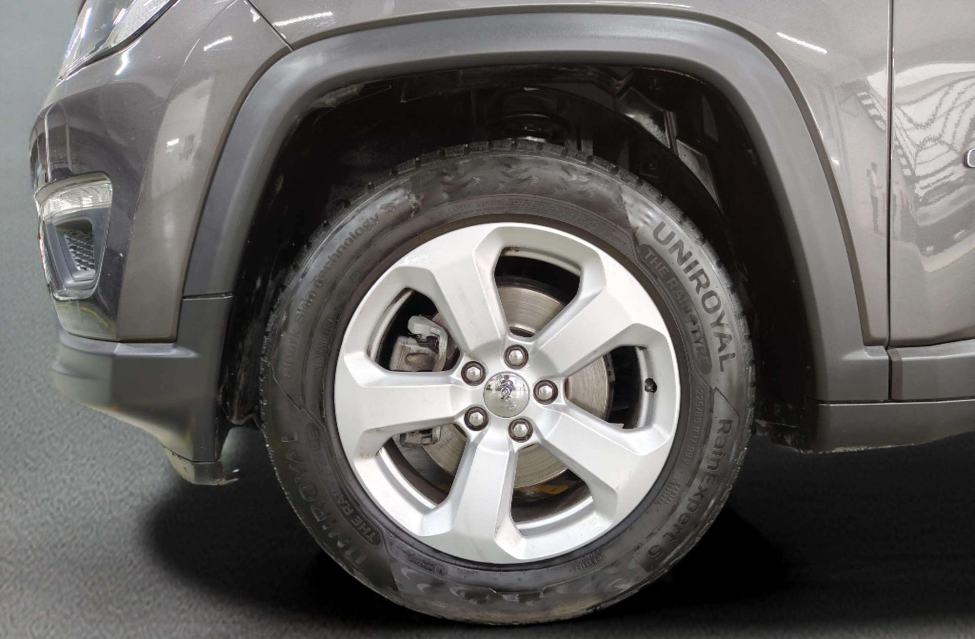 Jeep Compass 1.6 MultiJet Longitude 4x2 - foto 32