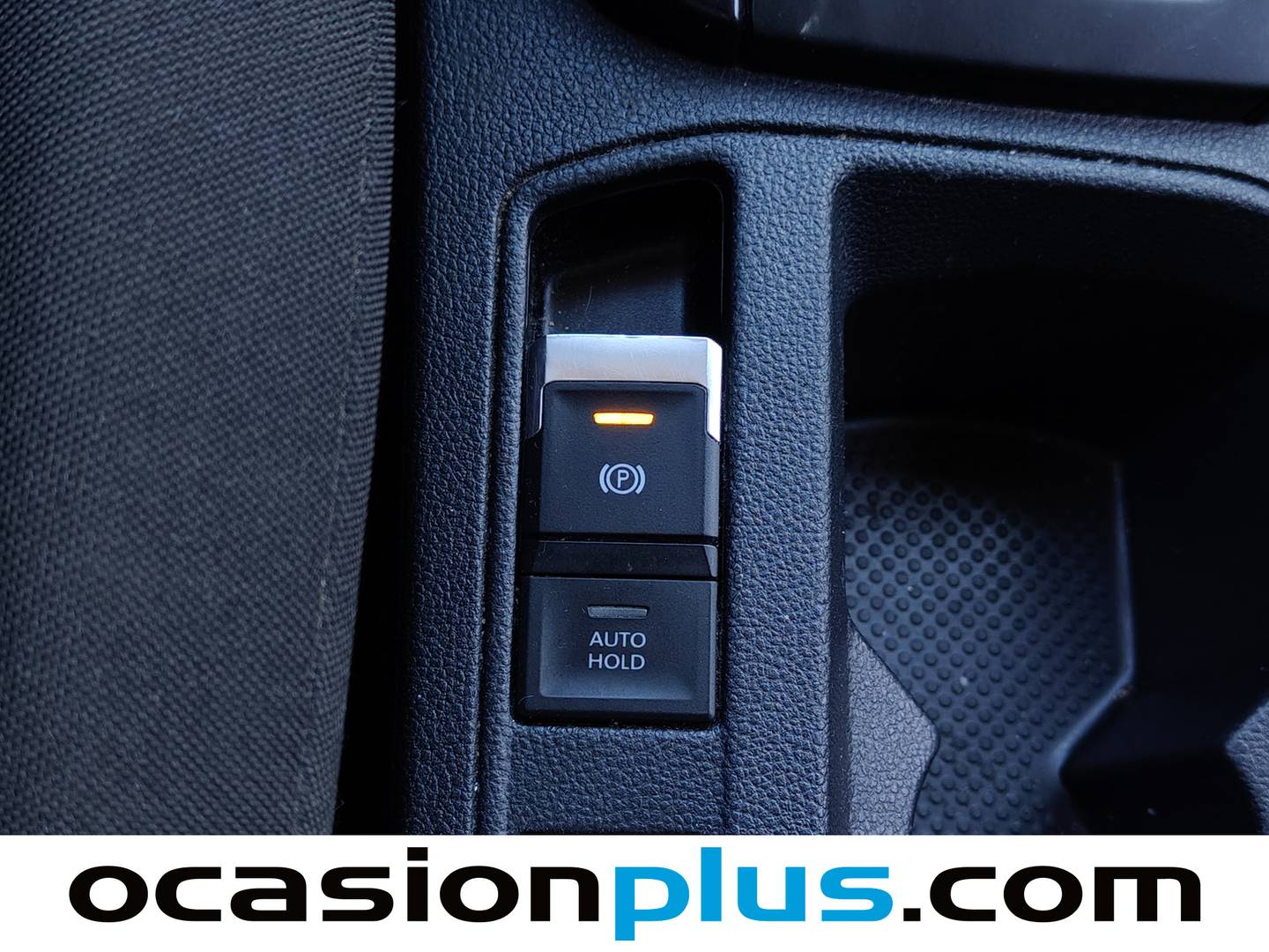 Foto Volkswagen T-Roc Volkswagen T-Roc Edition 1.0 TSI (115 CV) Pack R-Line