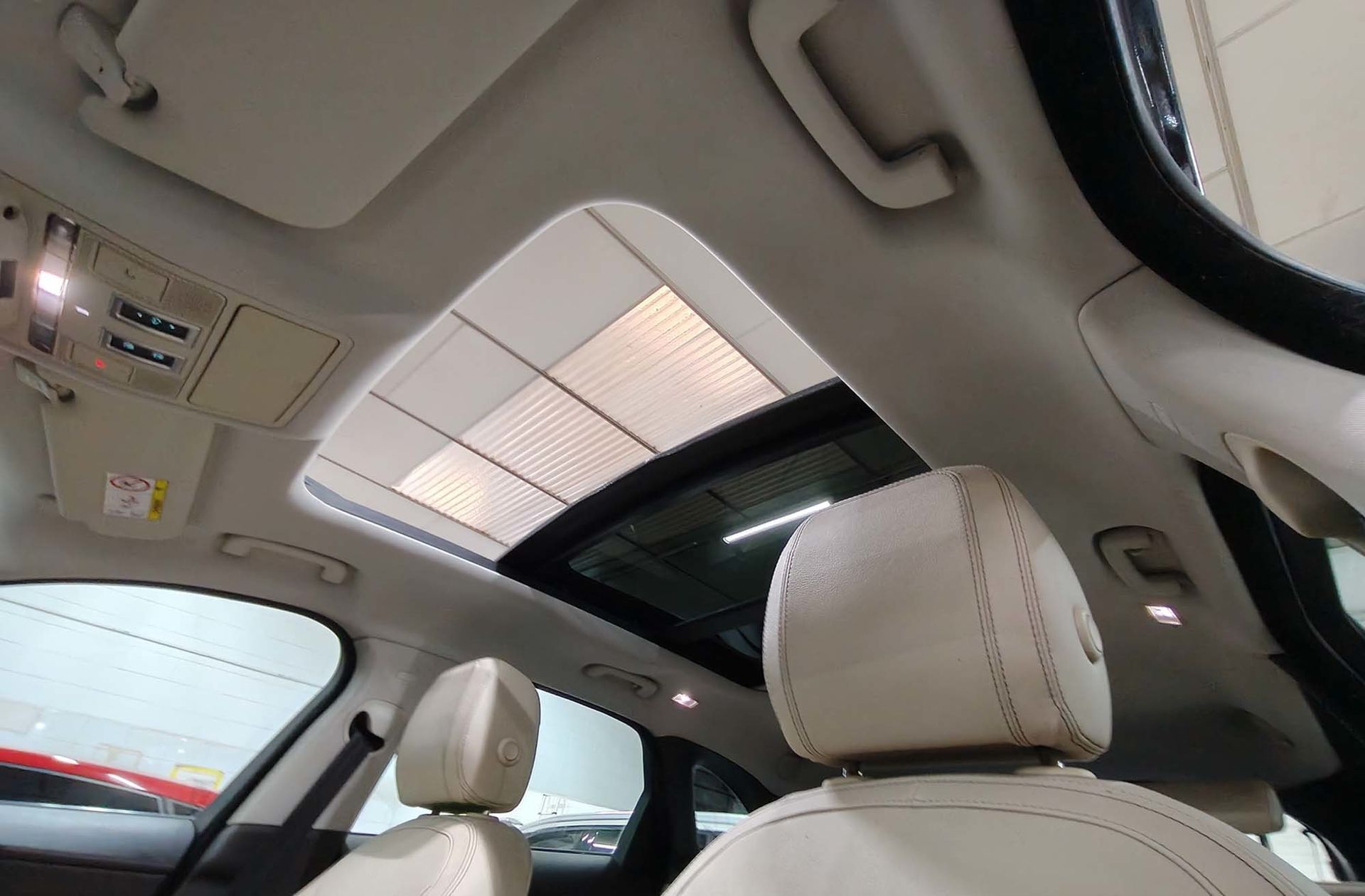 Jaguar F-Pace 2.0T i4 Prestige AWD - foto 6
