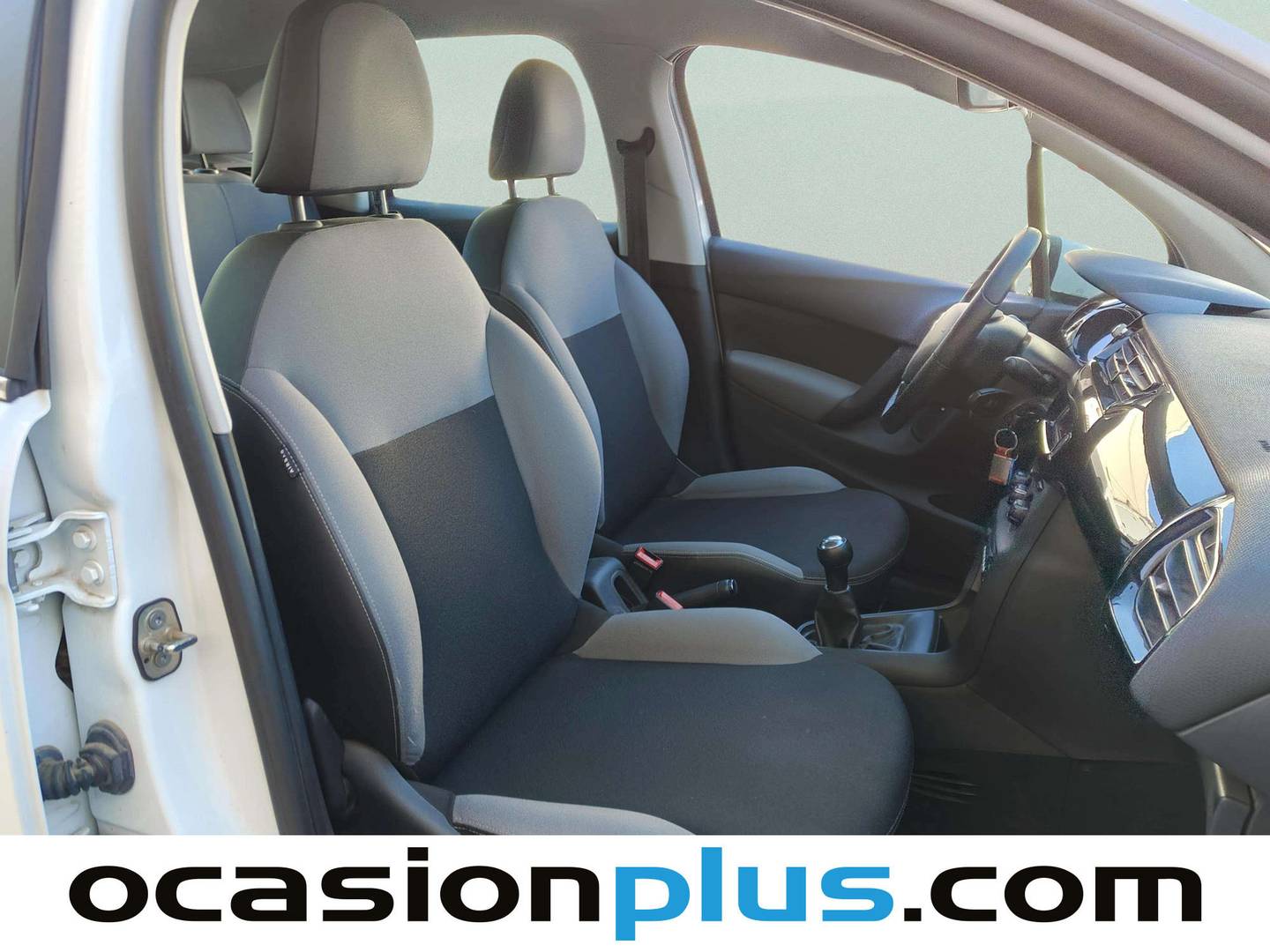 Citroën C3 Citroën C3 PureTech 82 Tonic (82 CV) km 0
