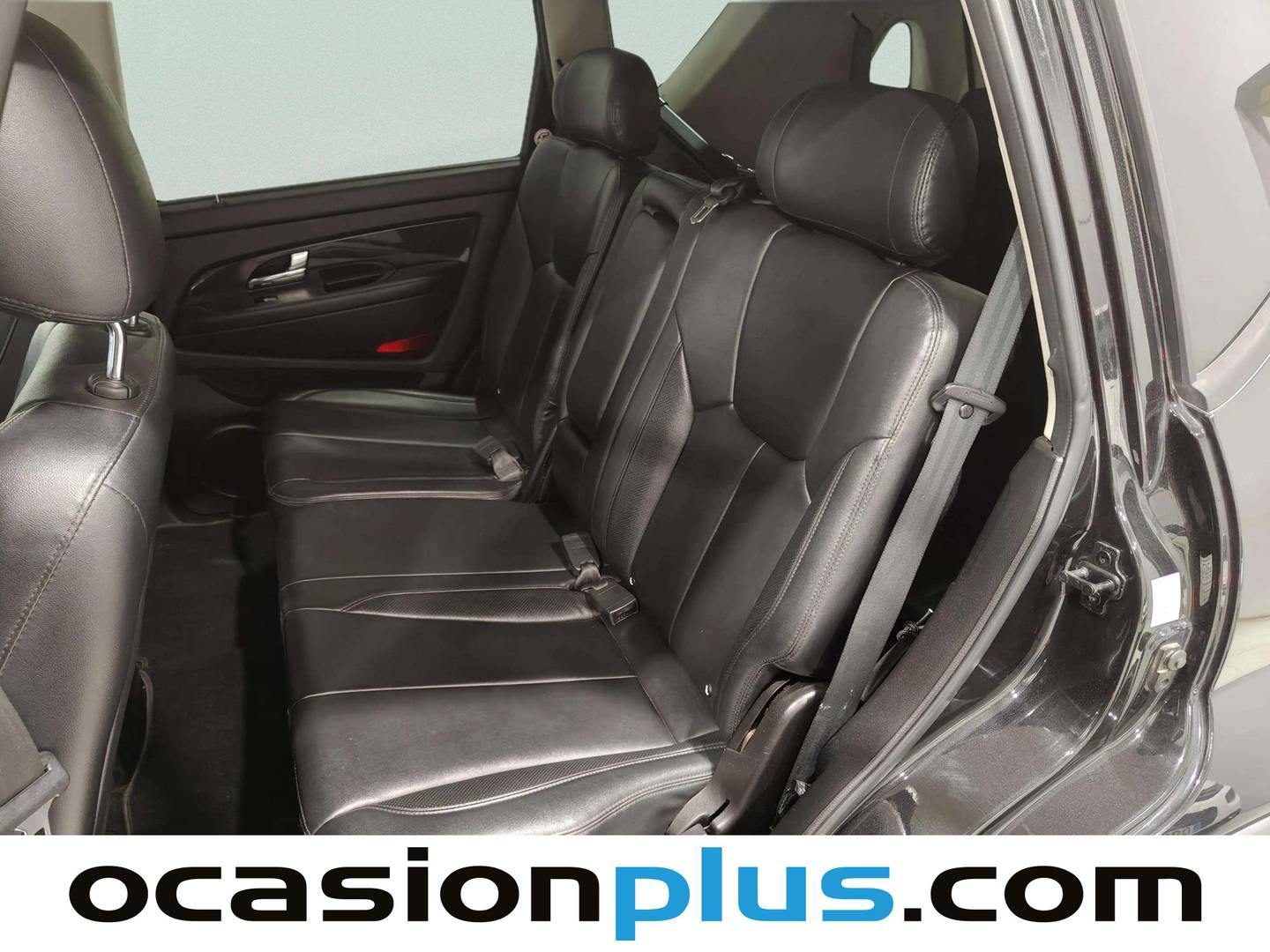 Foto asientos traseros SsangYong Rexton SsangYong Rexton D22T Premium 4x2 (178 CV) 7 PLAZAS