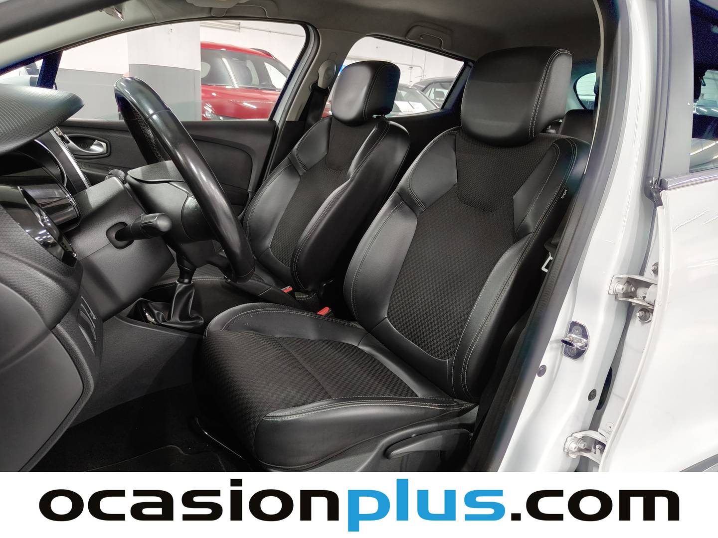 Foto asientos delanteros Renault Clio Renault Clio 1.5 dCi Zen Energy (90 CV)