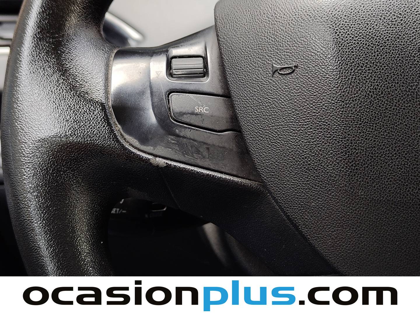 Extras y acabados del Peugeot 208 Peugeot 208 1.4 VTi Active  (95 CV)