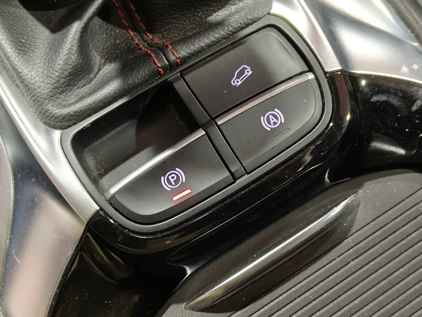 Foto MG HS MG HS 1.5 Turbo GDI Luxury (162 CV)