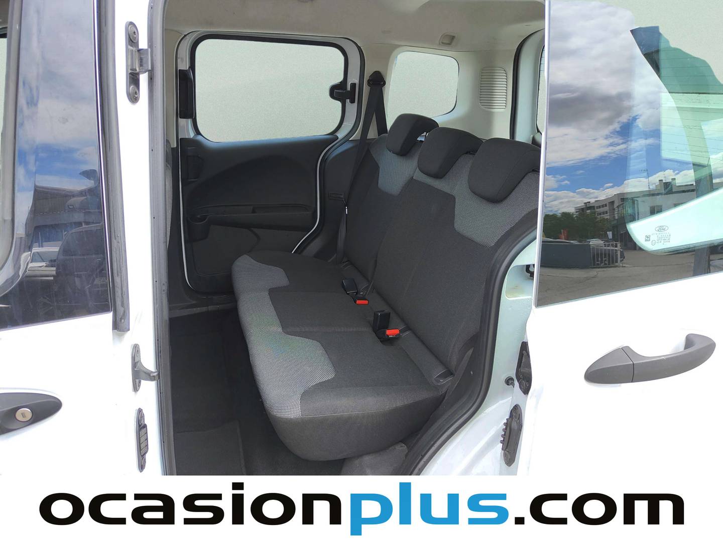 Foto asientos traseros Ford Tourneo Courier Ford Tourneo Courier 1.0 EcoBoost Ambiente (100 CV)