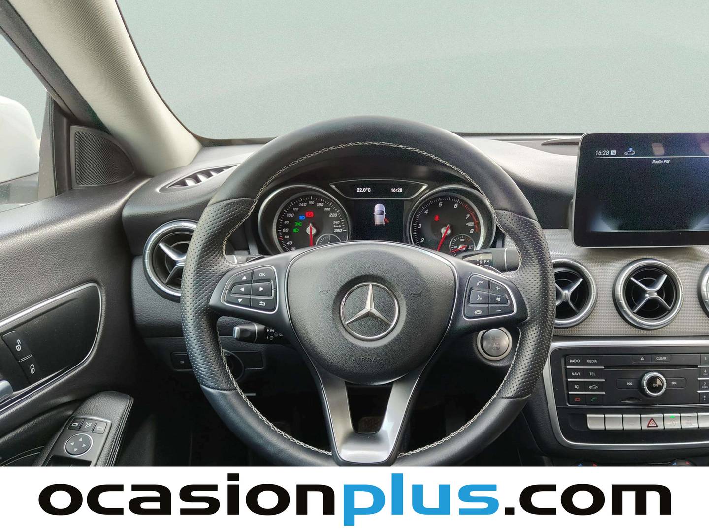 Mercedes CLA Mercedes-Benz CLA 180 (122 CV) de ocasión