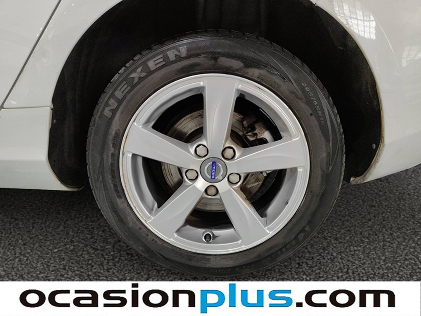 Foto Volvo V40 Volvo V40 D3 Momentum Auto (150 CV)