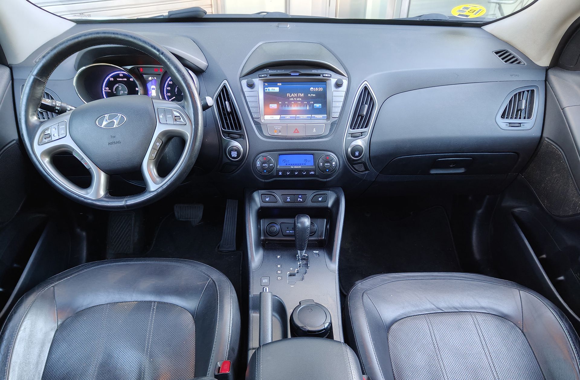 Hyundai ix35 2.0 CRDi Go! Plus 4x4 - foto 8