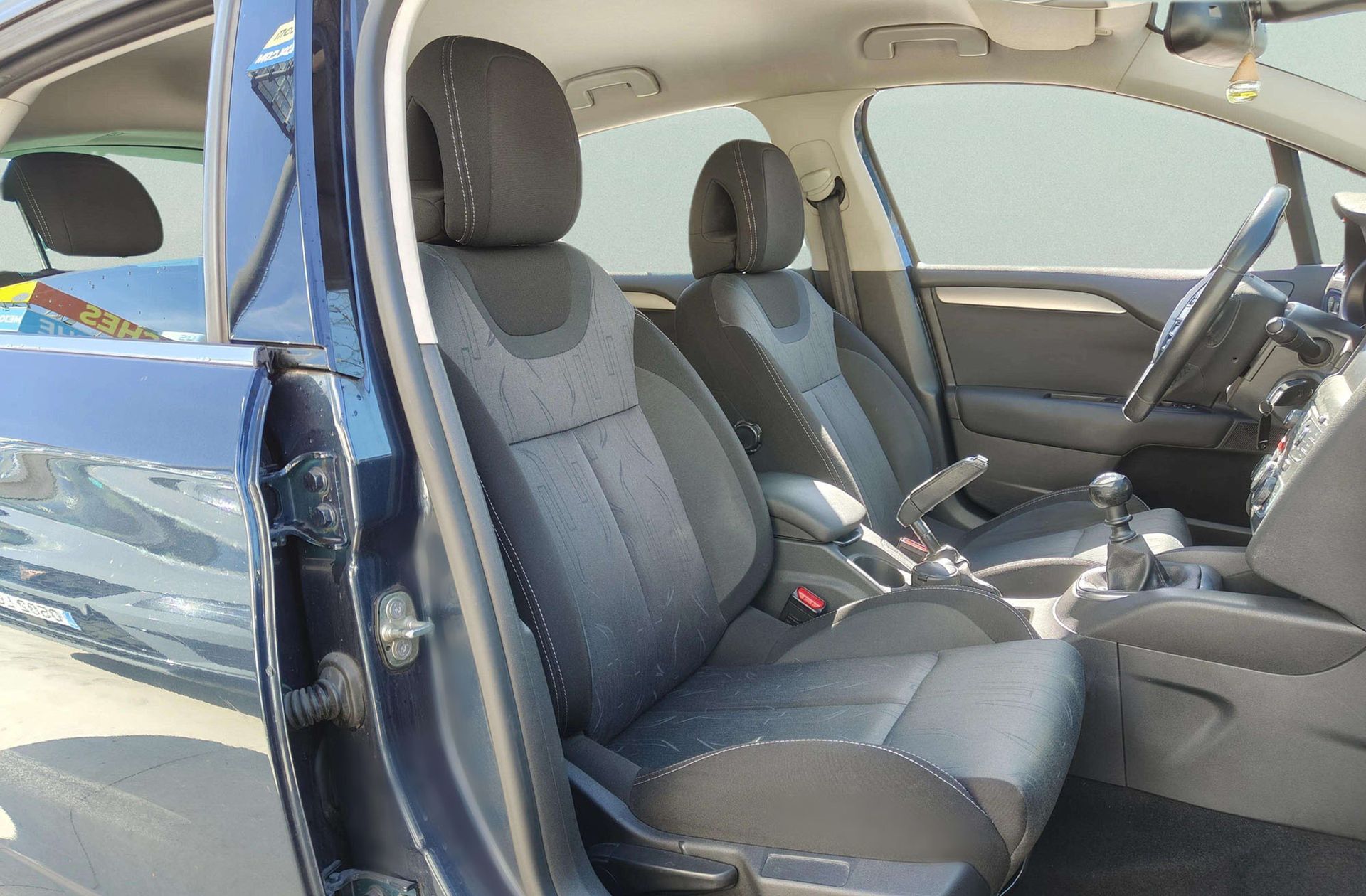 Citroën C4 1.6 e-HDi Collection - foto 16
