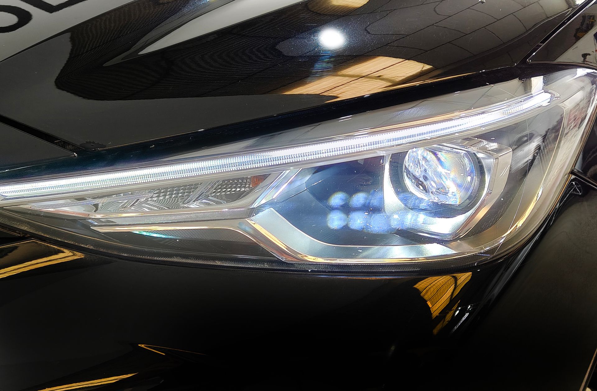 MG ZS 1.5 Hybrid+ Luxury - foto 20