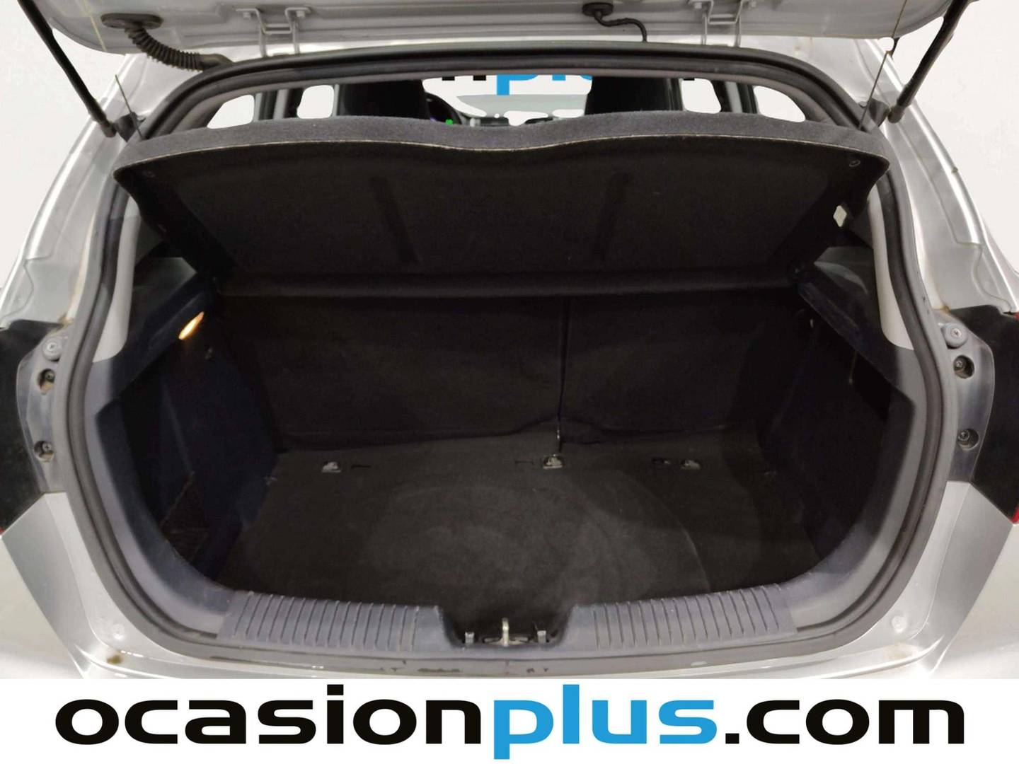 Fotos maletero KIA Rio KIA Rio 1.2 CVVT Tech (84 CV)