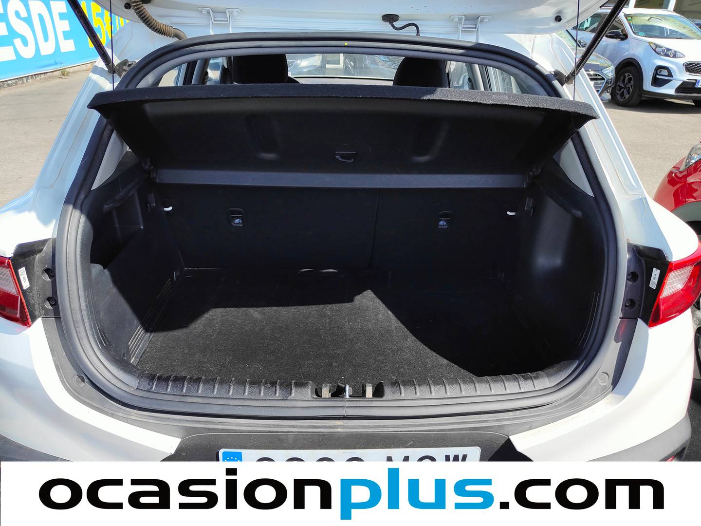 Fotos maletero KIA Stonic KIA Stonic Stonic 1.0 T-GDi Drive (100 CV)