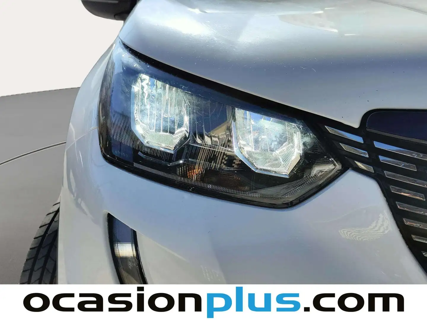 Foto Peugeot 2008 Peugeot 2008 PureTech 100 S&S Allure (100 CV)