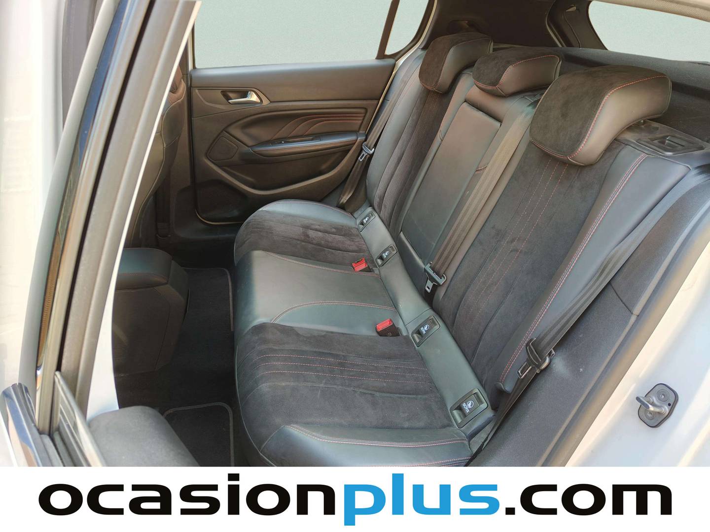 Foto asientos traseros Peugeot 308 Peugeot 308 GT 205 (205 CV)