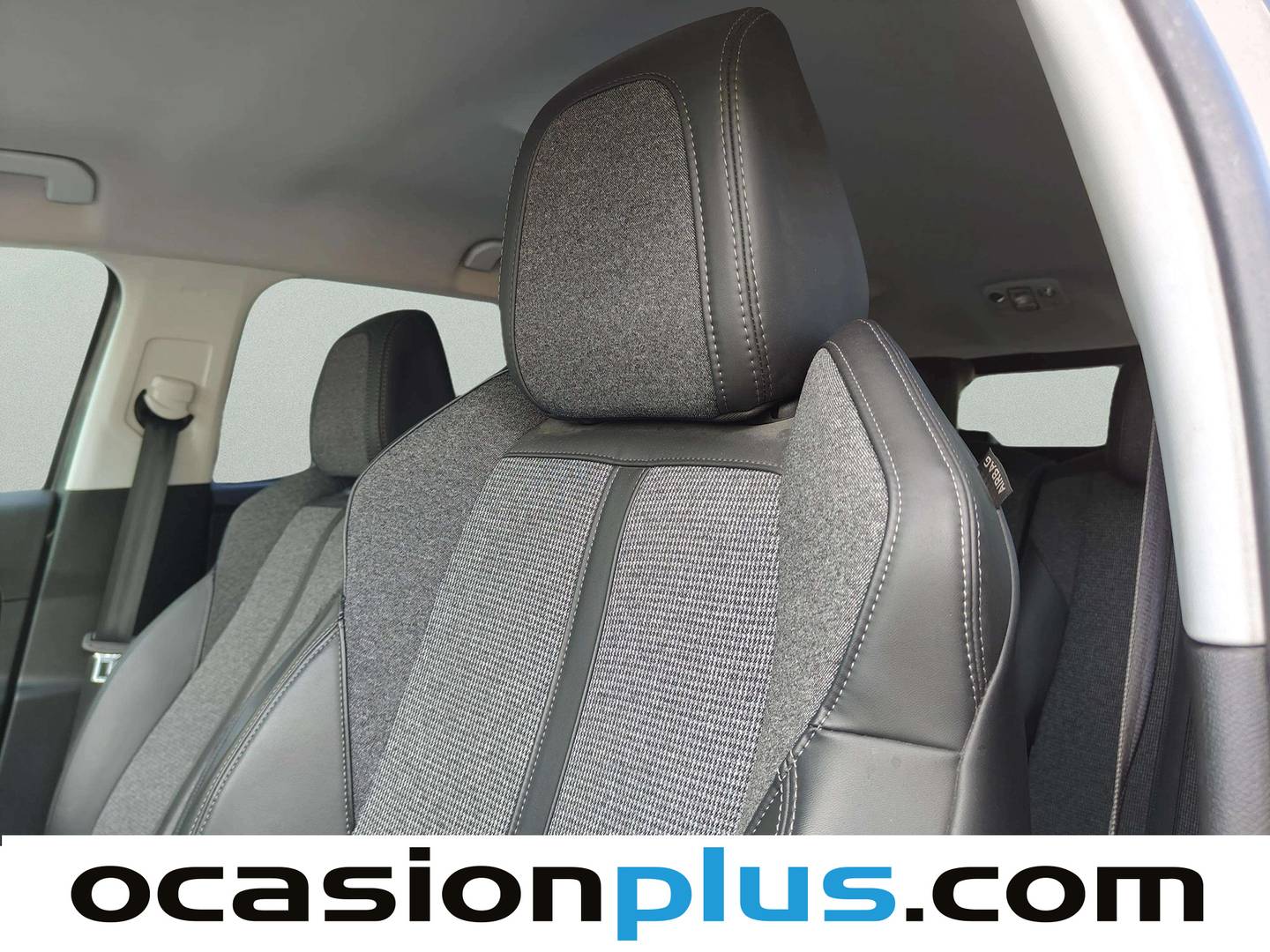 Equipamiento del Peugeot 5008 Peugeot 5008 PureTech 130 S&S Allure (130 CV) 7 Plazas