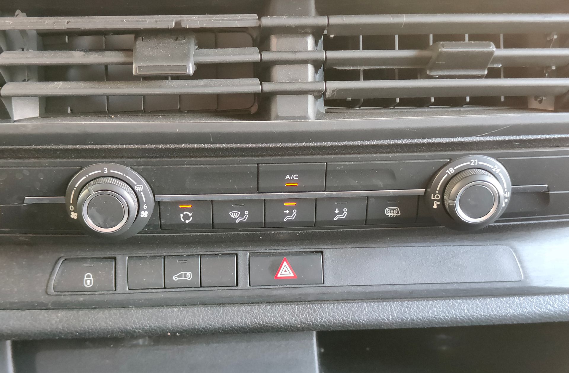 Fiat Scudo Furgon 1.5 BlueHDi L2 - foto 26