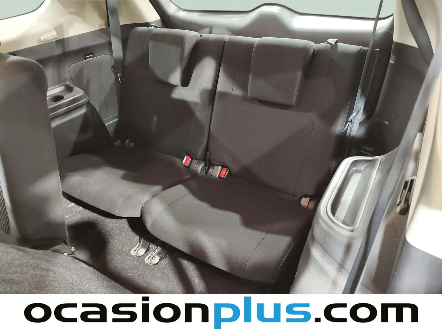Foto Mitsubishi Outlander Mitsubishi Outlander 220 DI-D Motion 2WD (150 CV) 7 Plazas