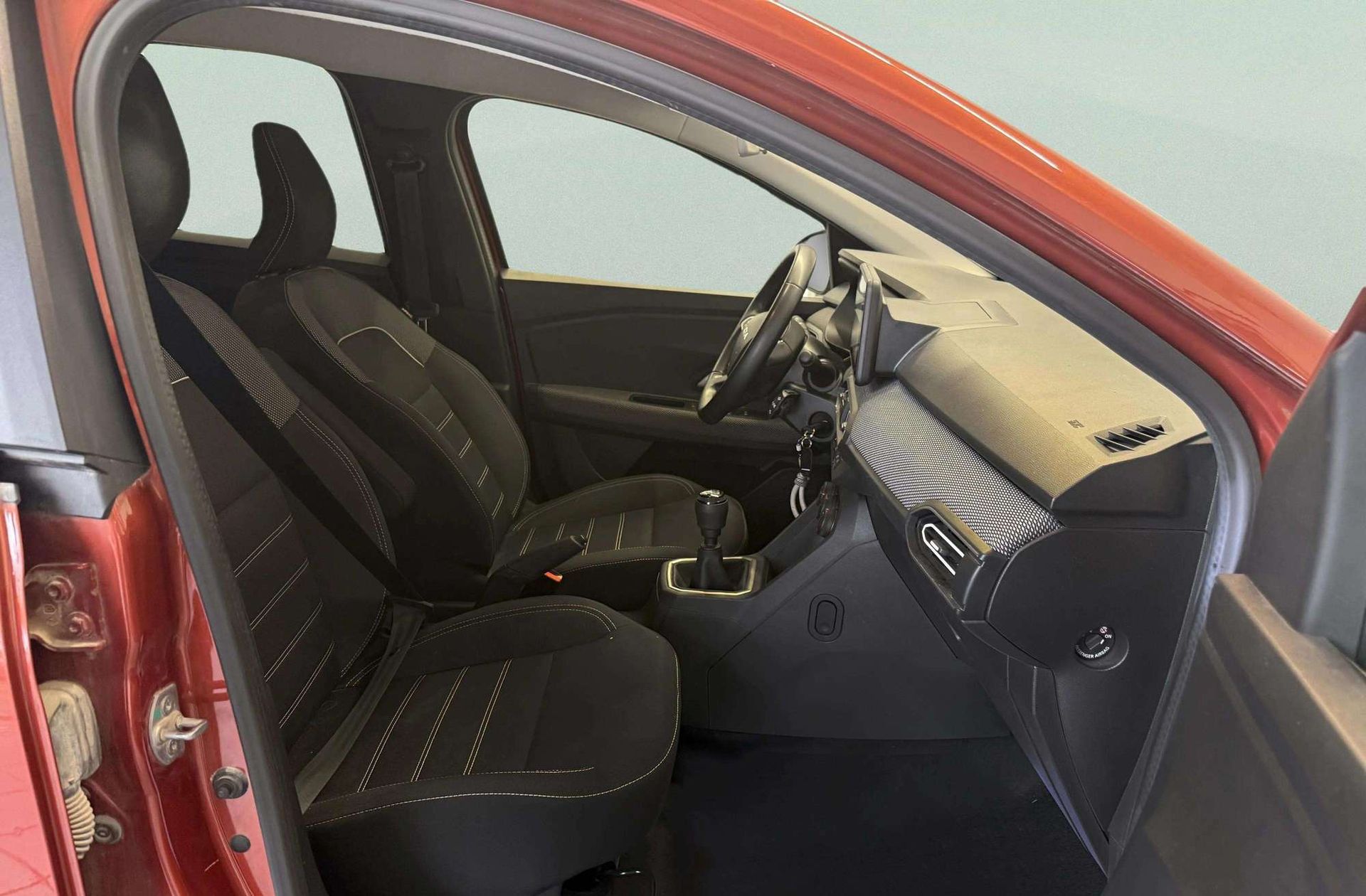 Dacia Jogger Expression TCe 7 plazas - foto 17