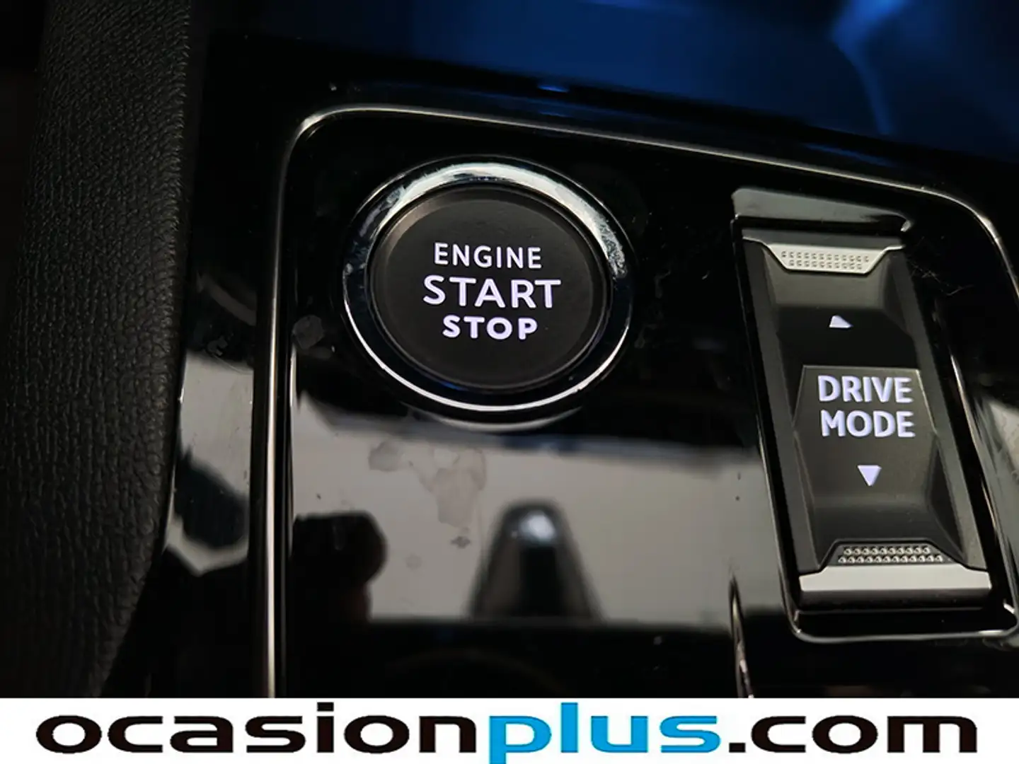 Foto Peugeot 5008 Peugeot 5008 PureTech 130 S&S Allure Pack EAT8 (130 CV) 7 Plazas