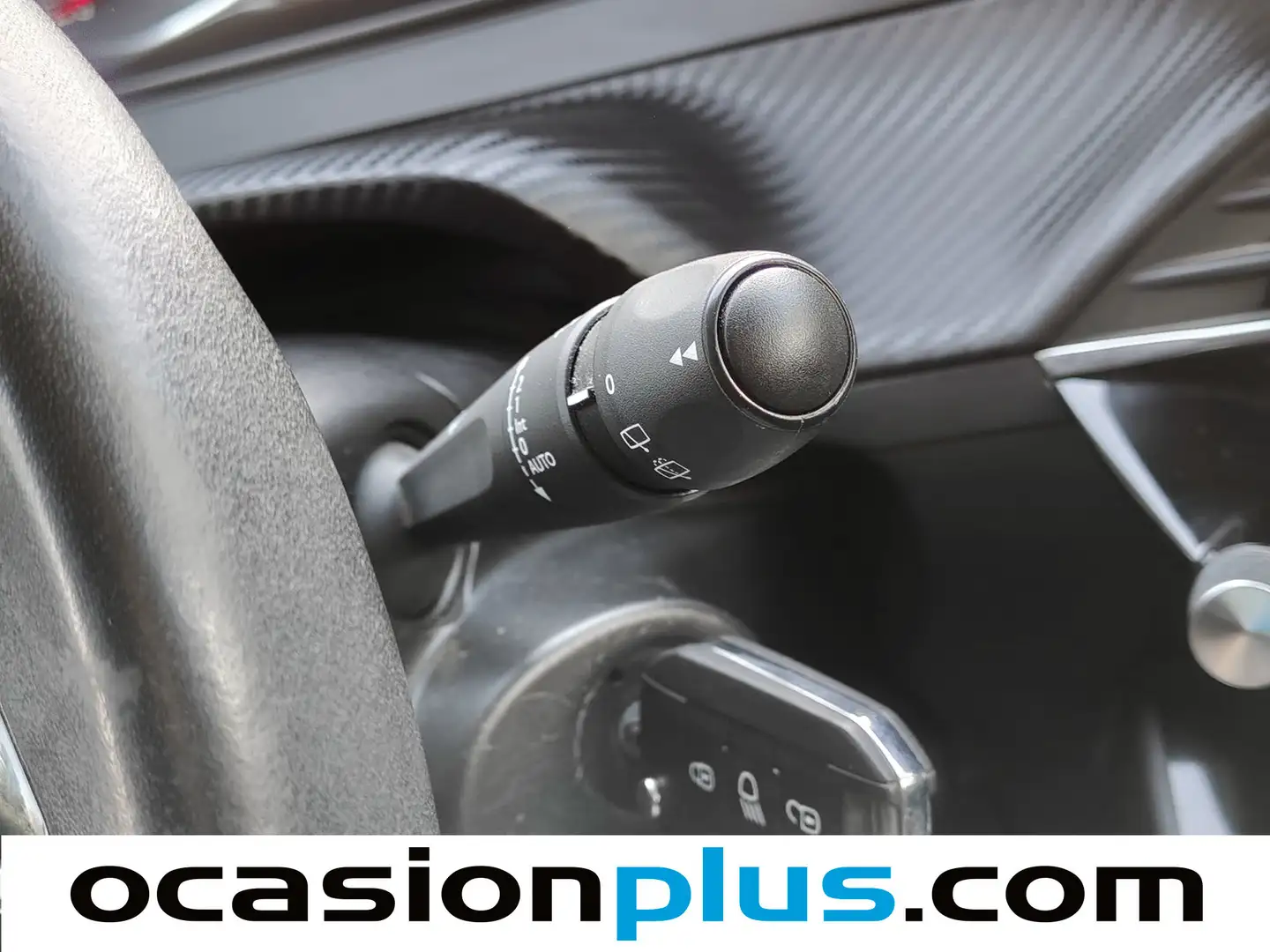 Foto Peugeot 2008 Peugeot 2008 BlueHDi 100 S&S Active (100 CV)