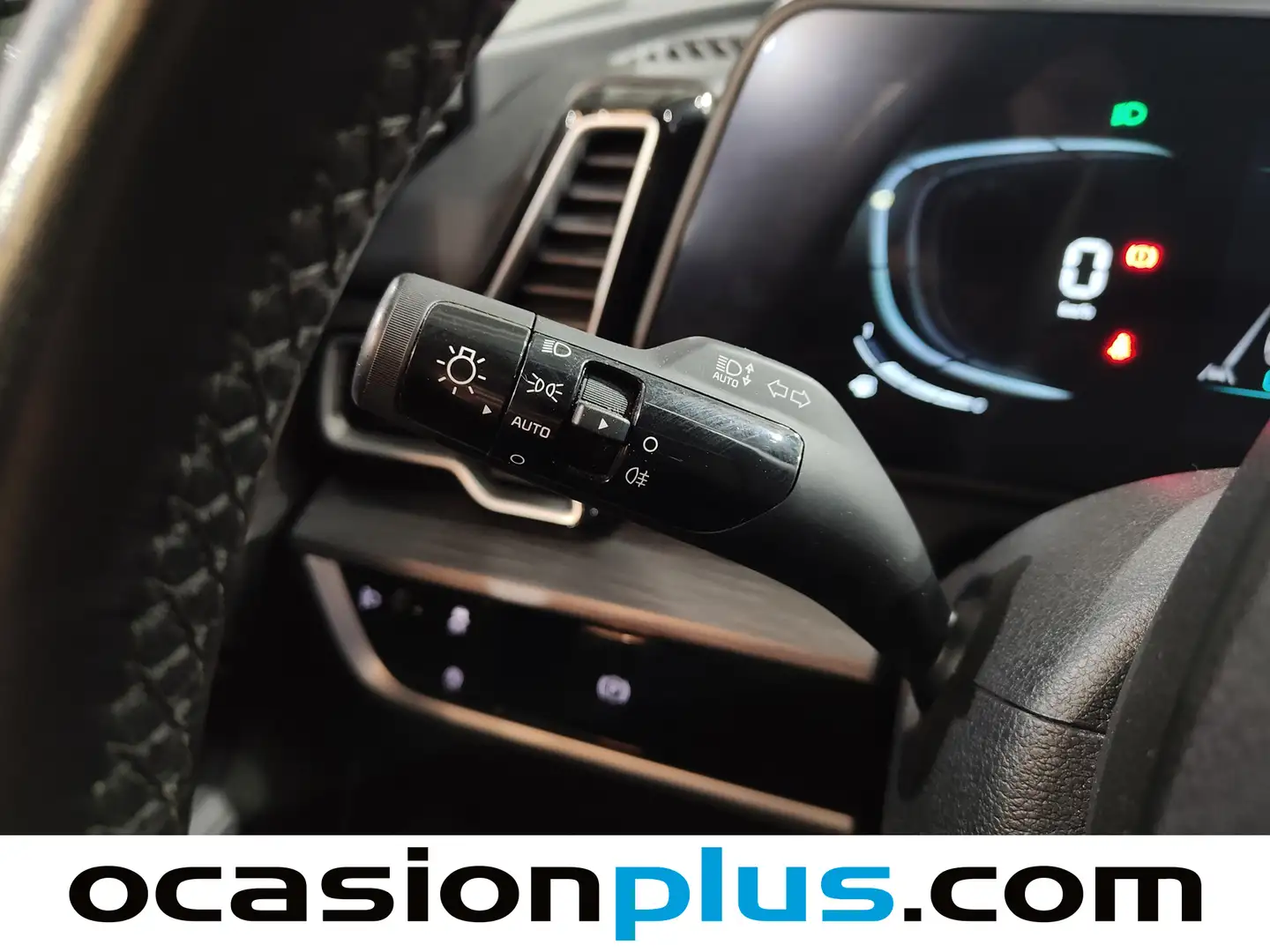 Foto KIA Sportage Kia Sportage 1.6 CRDi MHEV Business 4x2 (136 CV)