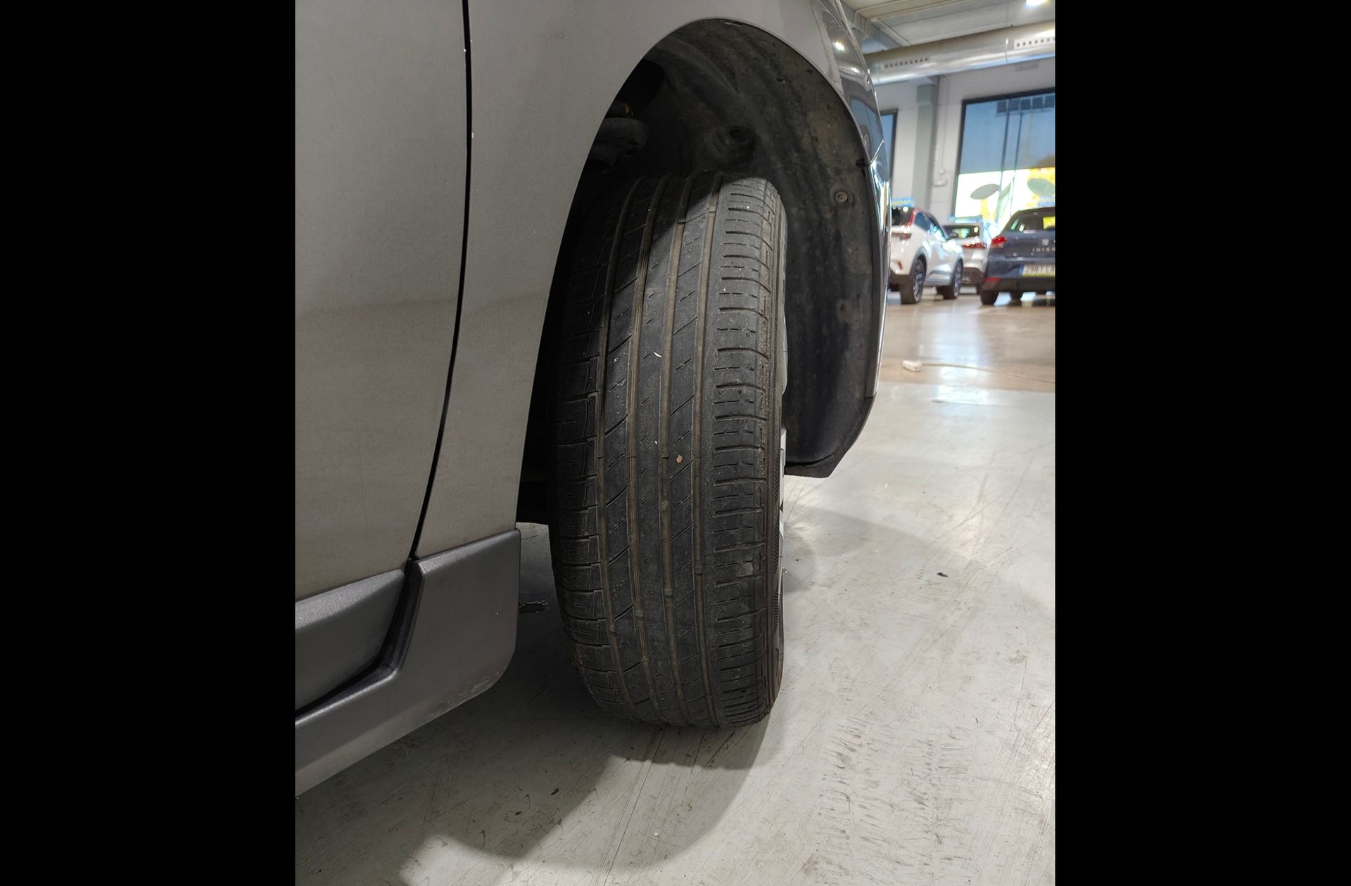 Peugeot 2008 BlueHDi 100 Style - foto 32