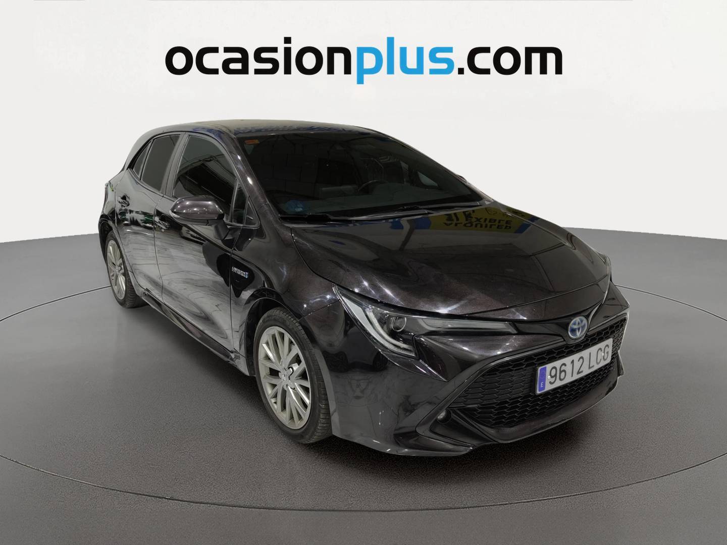 Foto delantera Toyota Corolla Toyota Corolla 1.8 125 Híbrido Feel! E-CVT (122 CV) derecha
