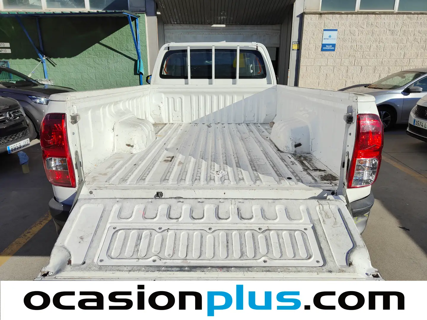 Foto Toyota Hilux Toyota Hilux 2.4 D-4D Cabina Sencilla GX (150 Cv)